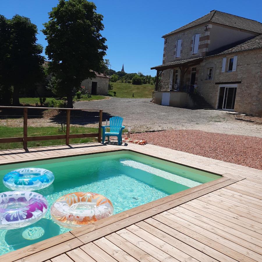 Maison De Campagne, Bord De Lac, Piscine, Billard 11 Per Plieux Bagian luar foto