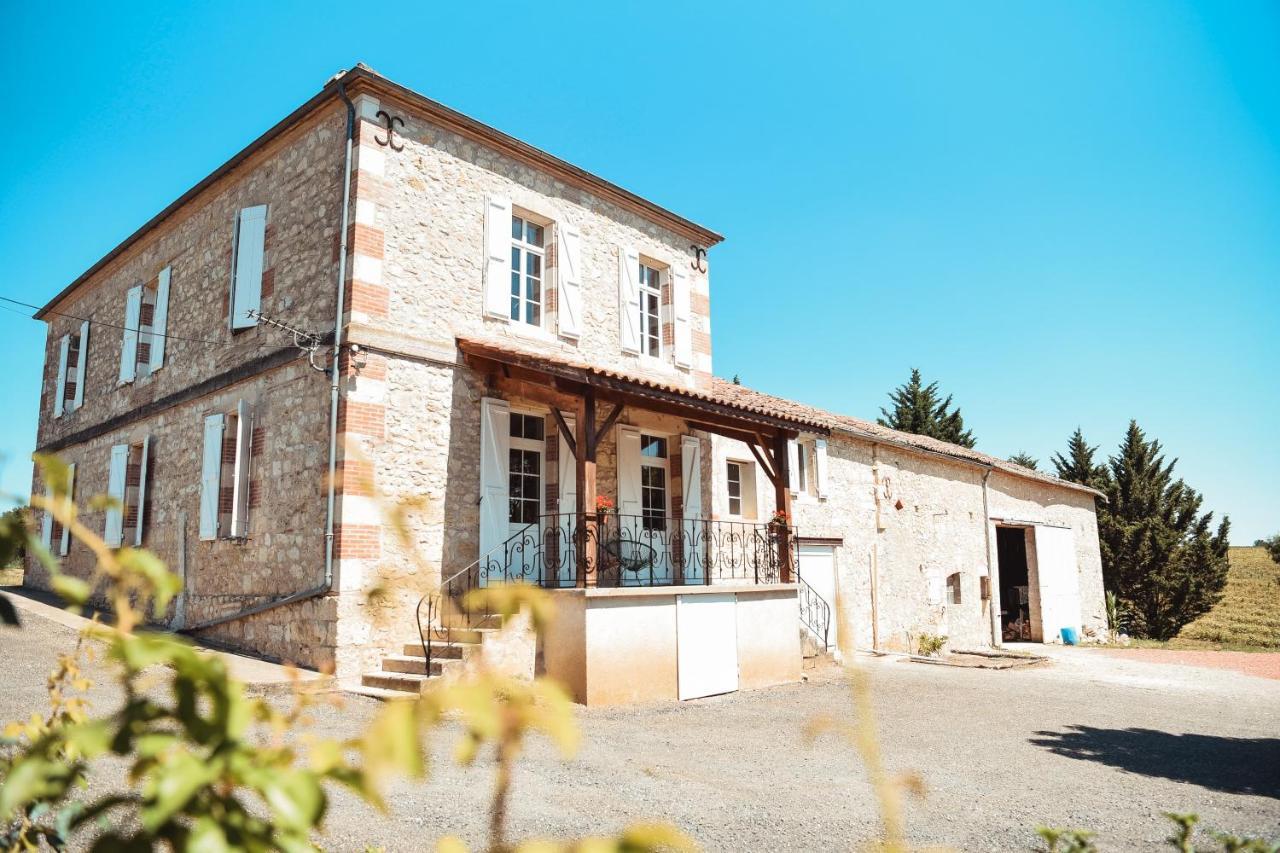 Maison De Campagne, Bord De Lac, Piscine, Billard 11 Per Plieux Bagian luar foto